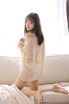 奶头一吃一个摸一个